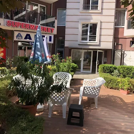 شقة Menada Admiral Plaza *